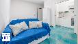 zoom dettaglio: 1_11_casa-vacanze-blumarine-portocesareo-divano-letto.jpg